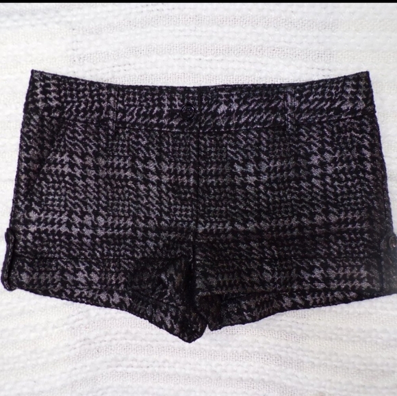 Express Herringbone Shorts - Picture 1 of 7